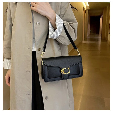 Elegant Vegan Leather Shoulder Bag with Gold Buckle – Timeless Design for Every Occasion