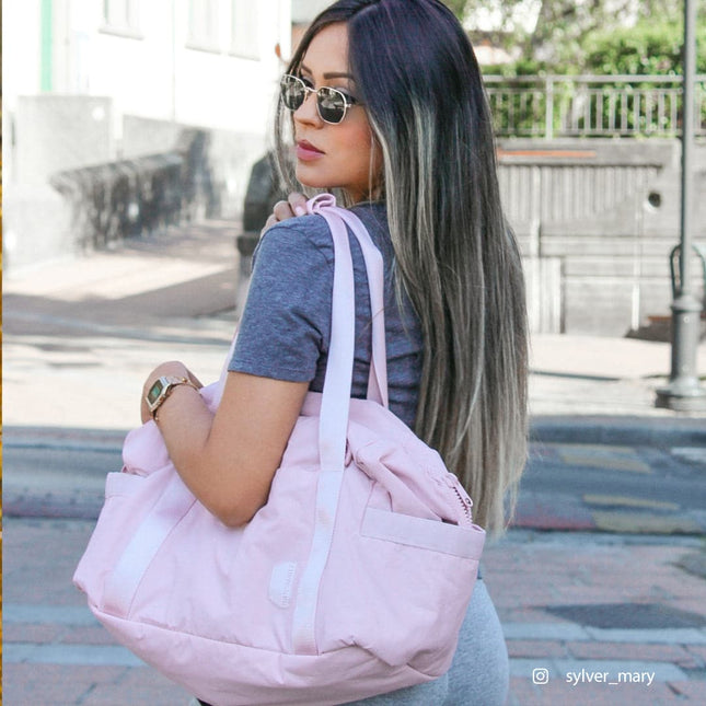 Pink Waterproof Gym & Travel Duffel Bag with Yoga Mat Holder – Shoe Compartment & Anti-Theft Zipper