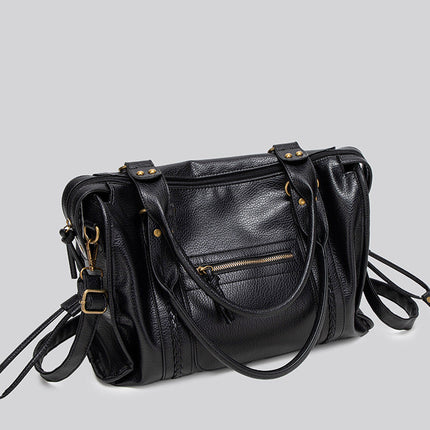 Black Handbag with Zipper – Bold & Spacious Design