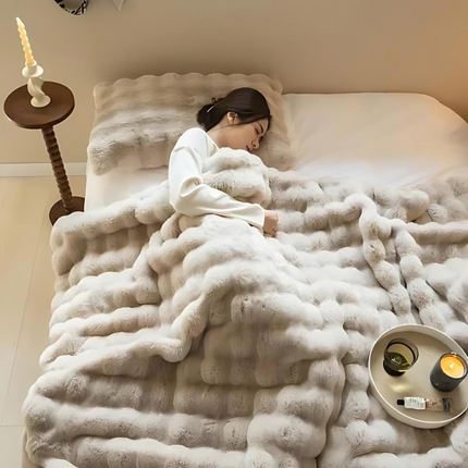 Luxe Faux Fur Throw Blanket – Ultra-Soft, Warm & Stylish Bedding for Sofa & Bed – Available in Multiple Colors