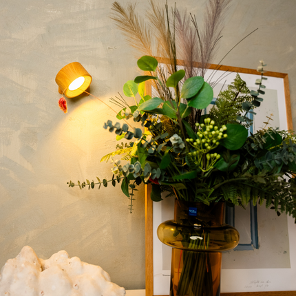 Magnetic LED Wall Lamp – USB Rechargeable, Dimmable, Touch Control, Warm Light – Modern Minimalist Design