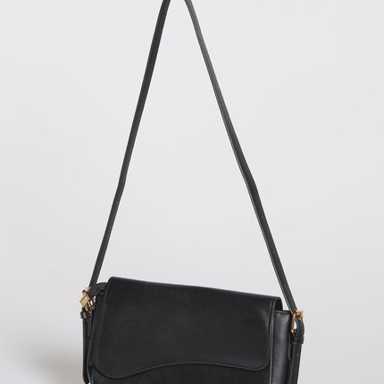 Vegan Leather Black Shoulder Bag – Adjustable Crossbody, Sustainable & Stylish