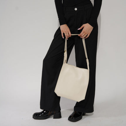 Minimalist Leather Shoulder Bag for Women – Spacious Black & Brown Elegance Handbag