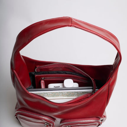 Modern Shoulder Bag with Front Pockets – Vegan Leather