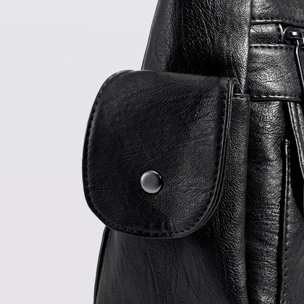 Vegan Leather Shoulder Bag with Multiple Pockets – Practical & Stylish