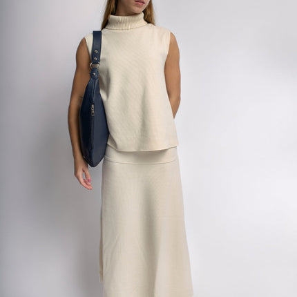 Spacious Shoulder Bag – Vegan Leather