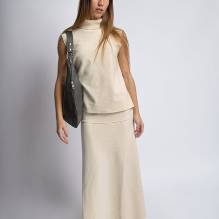 Spacious Shoulder Bag – Vegan Leather