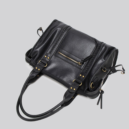 Black Handbag with Zipper – Bold & Spacious Design