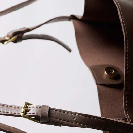 Minimalist Leather Shoulder Bag for Women – Spacious Black & Brown Elegance Handbag