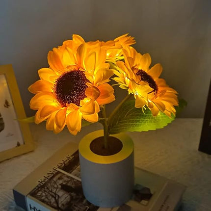 Sunflower LED Table Lamp – Warm Ambient Lighting & Cozy Home Décor Accent