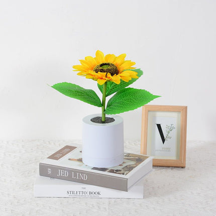Sunflower LED Table Lamp – Warm Ambient Lighting & Cozy Home Décor Accent
