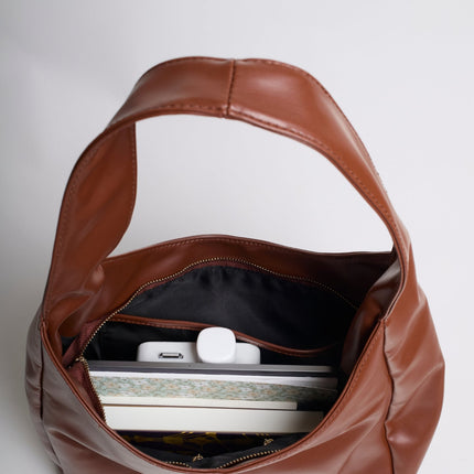 Minimalist Hobo Shoulder Bag – Vegan Leather