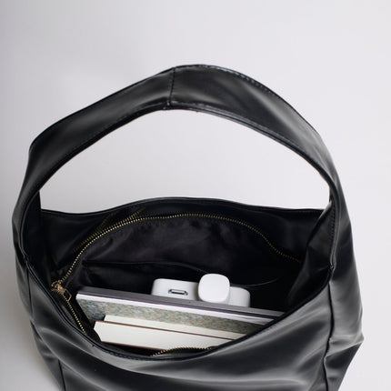 Minimalist Hobo Shoulder Bag – Vegan Leather