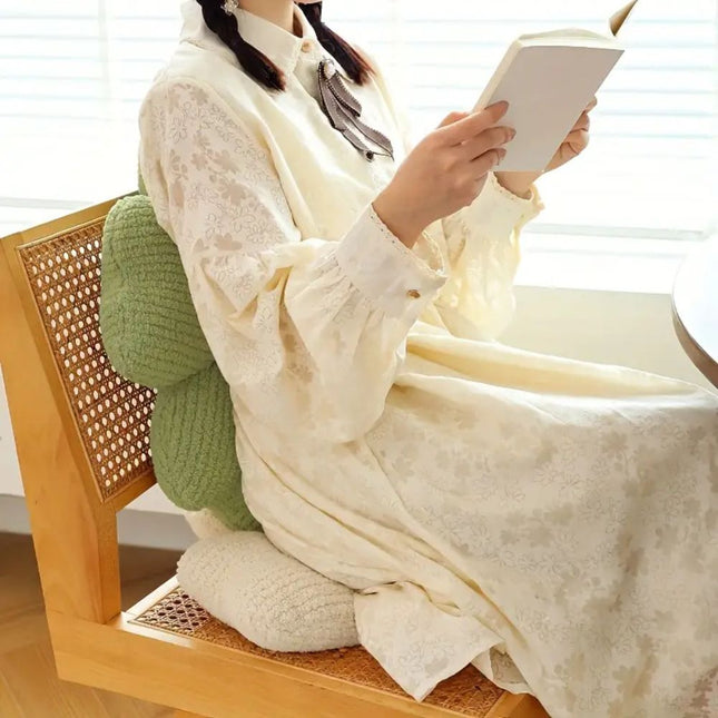 Flower Shaped Decorative Pillow – Soft Plush Cushion for Sofa, Bed, or Nursery – Cozy Floral Accent for Home Décor