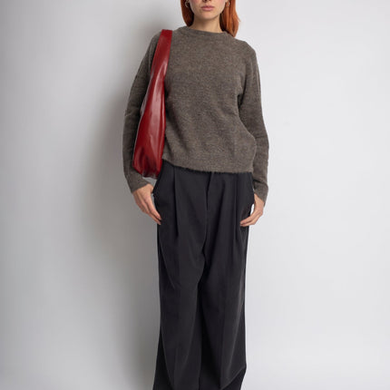 Minimalist Hobo Shoulder Bag – Vegan Leather