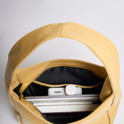 Minimalist Hobo Shoulder Bag – Vegan Leather