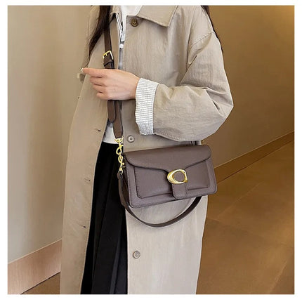 Elegant Vegan Leather Shoulder Bag with Gold Buckle – Timeless Design for Every Occasion