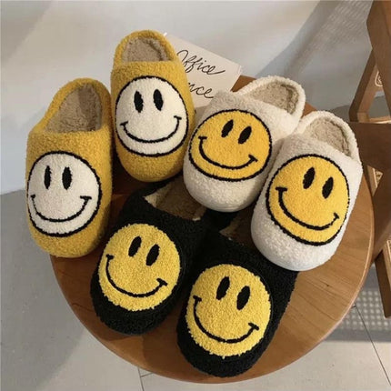 Smiley Face Slippers – Cozy, Non-Slip Plush House Shoes for Women & Men