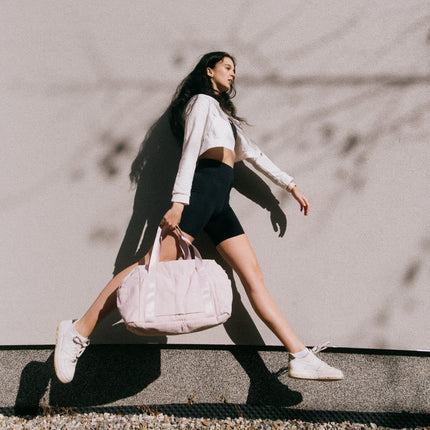 Pink Waterproof Gym & Travel Duffel Bag with Yoga Mat Holder – Shoe Compartment & Anti-Theft Zipper