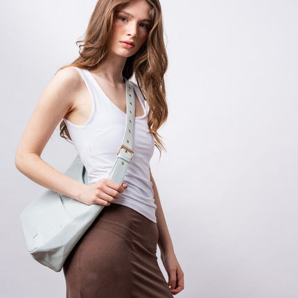 Black Shoulder Bag – Minimalist & Spacious Vegan Leather Design