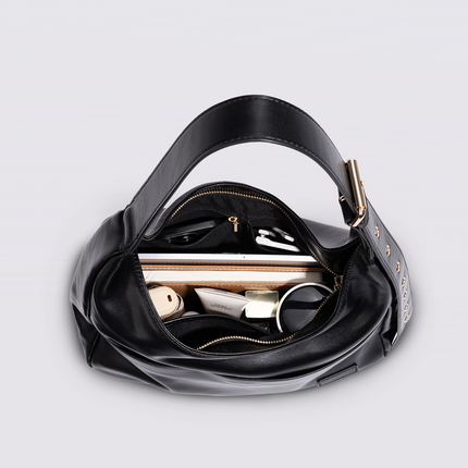 Black Shoulder Bag – Minimalist & Spacious Vegan Leather Design
