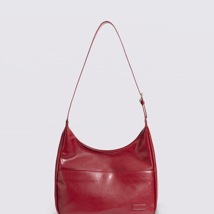 Black Shoulder Bag – Minimalist & Spacious Vegan Leather Design