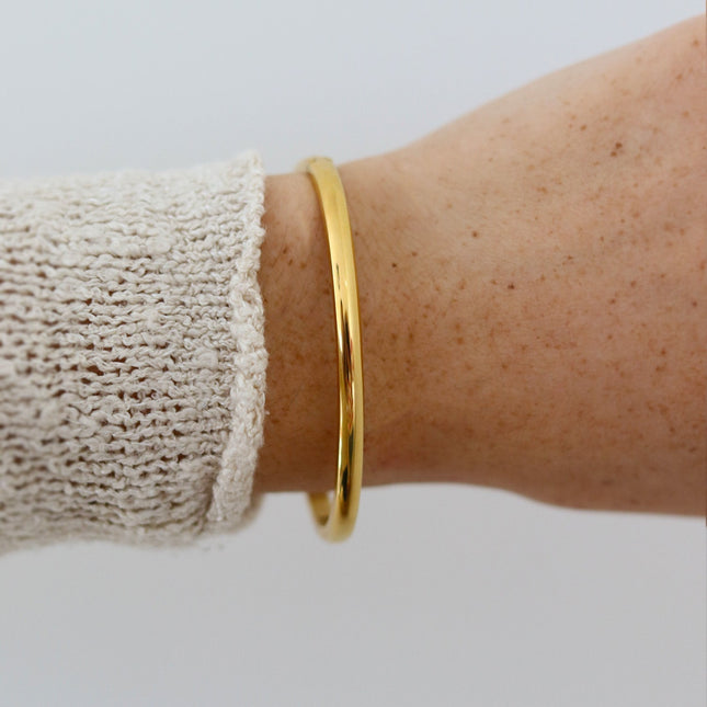 Minimalist Gold Bangle Bracelet  Dainty Women’s Gold Bracelet Everyday Jewelry