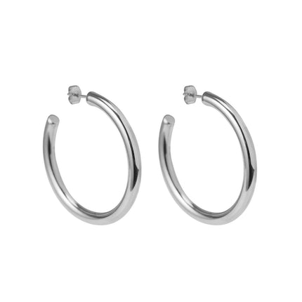 Gold Hoop Earrings – Classic Shiny Statement Jewelry