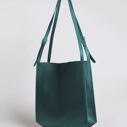 Minimalist Leather Shoulder Bag for Women – Spacious Black & Brown Elegance Handbag