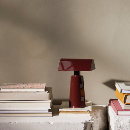 Modern Sculptural Table Lamp – Adjustable Warm Light with USB Charging for Stylish Home Décor