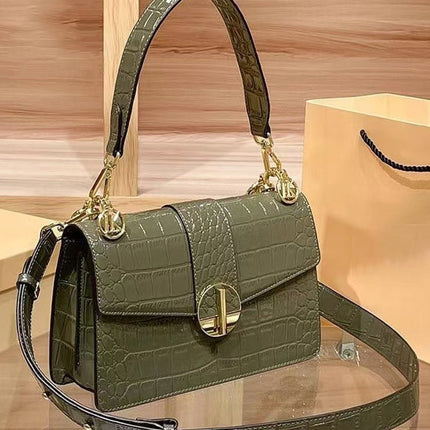 Premium Green Calf Leather Shoulder Bag for Women – Adjustable Strap, Spacious Design, Timeless Elegance