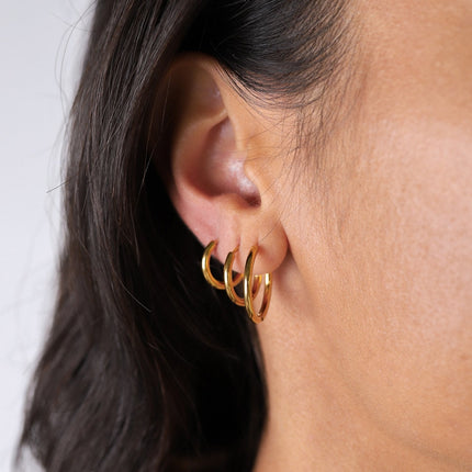 Set of 3 Gold Hoop Earrings – Minimalist Stainless Steel Hoops in Small, Medium & Large Sizes – Hypoallergenic, Lightweight, Nickel-Free, Perfect for Everyday Wear