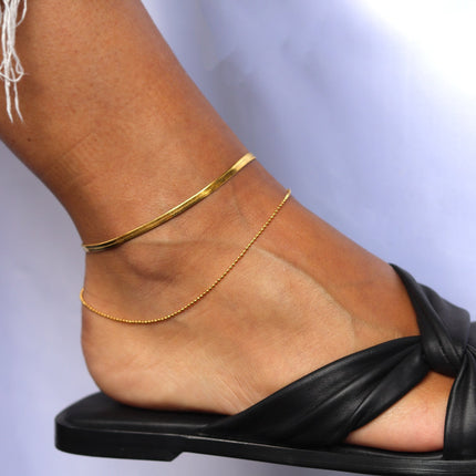 Golden Anklet Set for Women – Adjustable, Water-Resistant Stainless Steel Anklets for Summer & Beach Wear