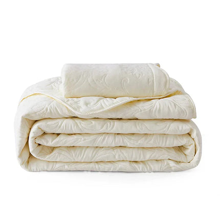 White Cotton Quilt 59" x 79" & 79" x 87" – Luxury Bedspread & Lightweight Coverlet for All Seasons