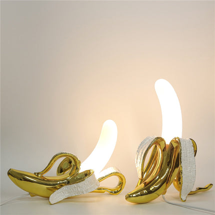 Playful Banana-Shaped Table Lamp with Gold Finish – Unique Modern Home Accent Light
