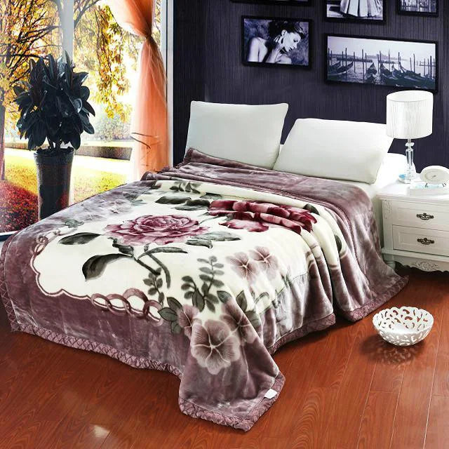 Luxury Floral Fleece Blanket – Ultra-Soft Warm Throw for Bed & Sofa