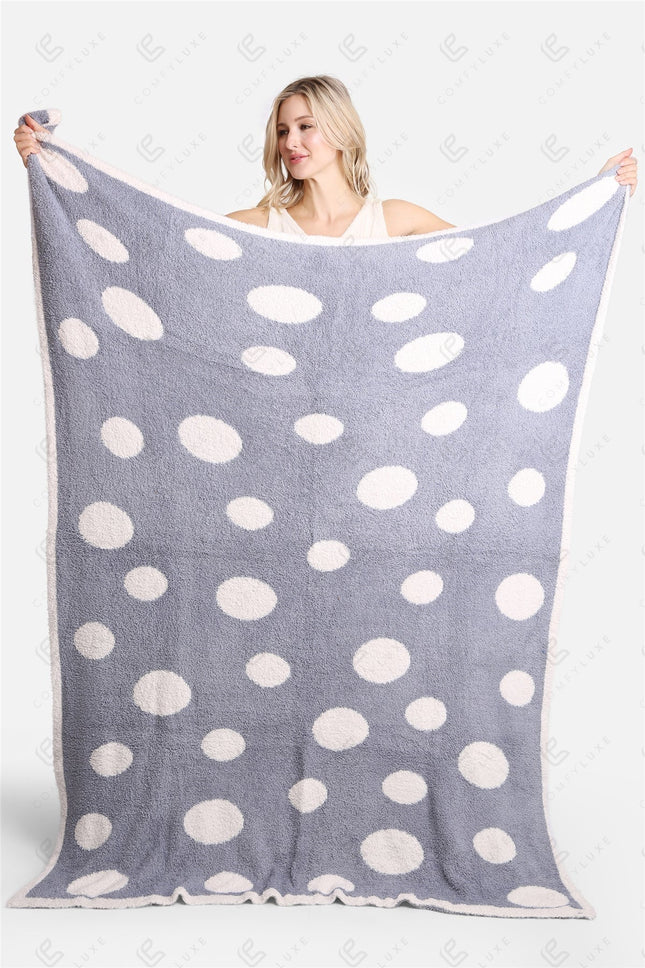 Polka Dot Luxe Fleece Throw Blanket – Soft & Cozy Microfiber Plaid in Blue or Coffee Brown (130x150 cm)