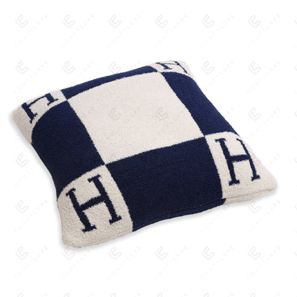 Luxurious Monogram Pillow Cover “H” – Elegant Decorative Cushion Case for Home Decor