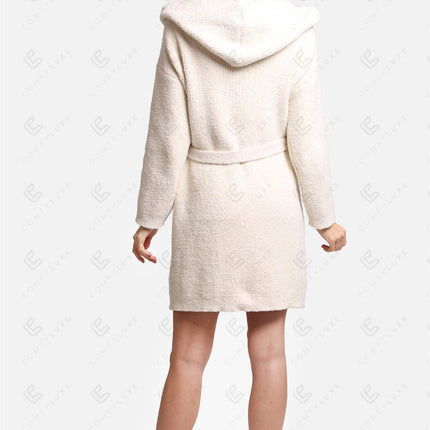 Luxurious Hooded Microfiber Bathrobe – Ultra-Soft, Lightweight Spa Robe with Front Pockets & Adjustable Belt
