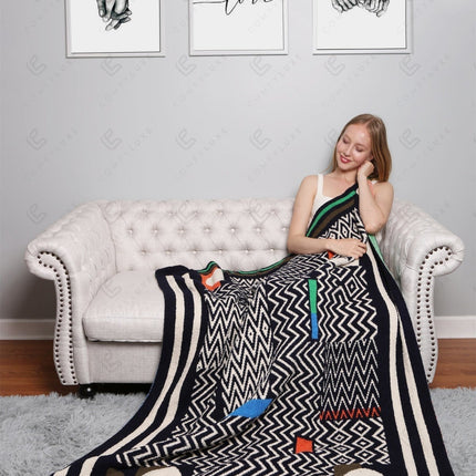 Ultra-Soft Geometric Fleece Throw Blanket 50×60 | 100% Polyester Microfiber, Warm Decorative Couch & Bed Throw