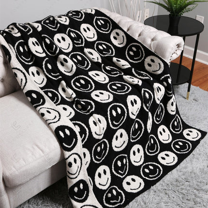 Mini Happy Face Luxe Fleece Throw Blanket – Ultra-Soft Polyester Microfiber, 130×150 cm, Cozy & Stylish Home Décor