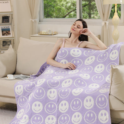 Mini Happy Face Luxe Fleece Throw Blanket – Ultra-Soft Polyester Microfiber, 130×150 cm, Cozy & Stylish Home Décor