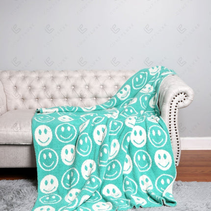 Mini Happy Face Luxe Fleece Throw Blanket – Ultra-Soft Polyester Microfiber, 130×150 cm, Cozy & Stylish Home Décor