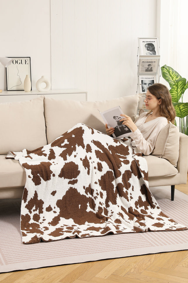 Cow Print Fleece Throw Blanket – Ultra-Soft Microfiber Plaid in Black or Coffee – 50"x60"