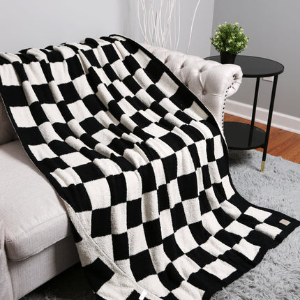 Luxurious Checkered Fleece Throw Blanket – Soft Plaid Microfiber, Machine Washable