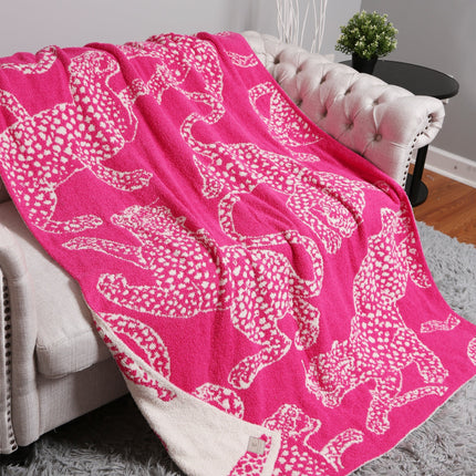 Luxurious Monogram Pillow Cover “H” – Elegant Decorative Cushion Case for Home Decor