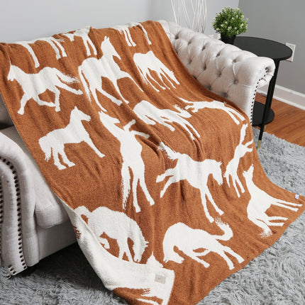 Luxurious Monogram Pillow Cover “H” – Elegant Decorative Cushion Case for Home Decor