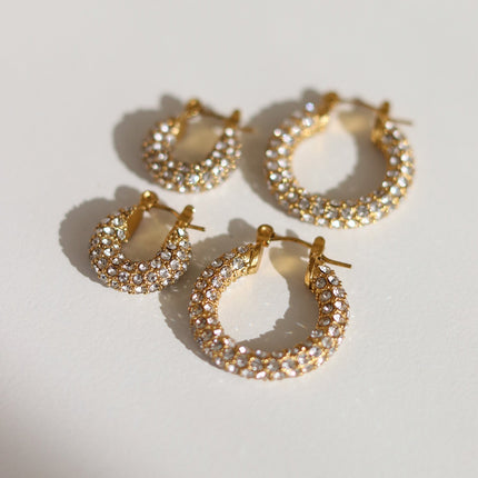 Gold Crystal Hoop Earrings – Luxury Sparkling Strass Hoops in Two Sizes for Women