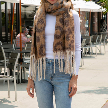Leopard Print Scarf with Ombre Gradient & Fringed Tassels – Oversized Acrylic Shawl for Women