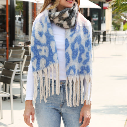 Leopard Print Scarf with Ombre Gradient & Fringed Tassels – Oversized Acrylic Shawl for Women
